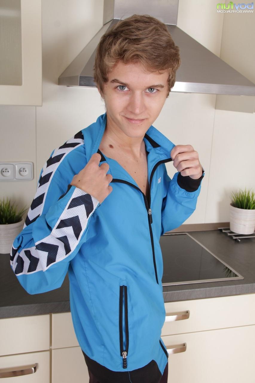 20P Boy Fun Logan Lech