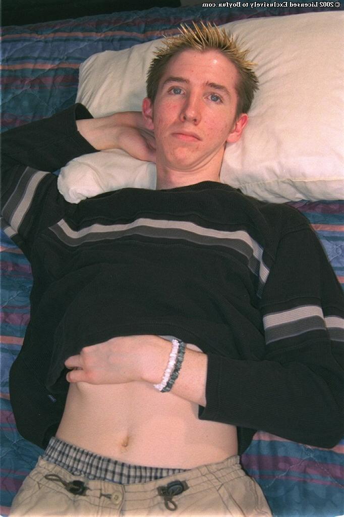 20P Boy Fun Conner