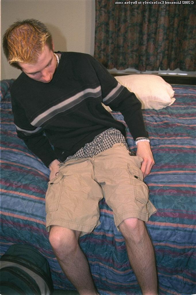 20P Boy Fun Conner