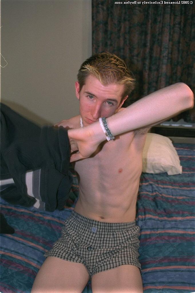 20P Boy Fun Conner