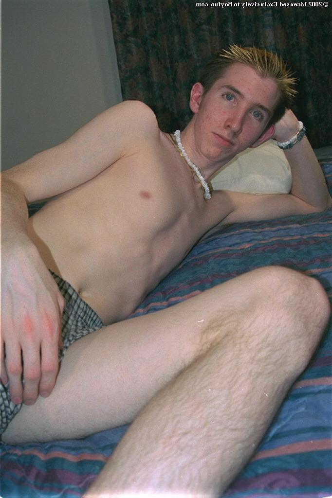 20P Boy Fun Conner