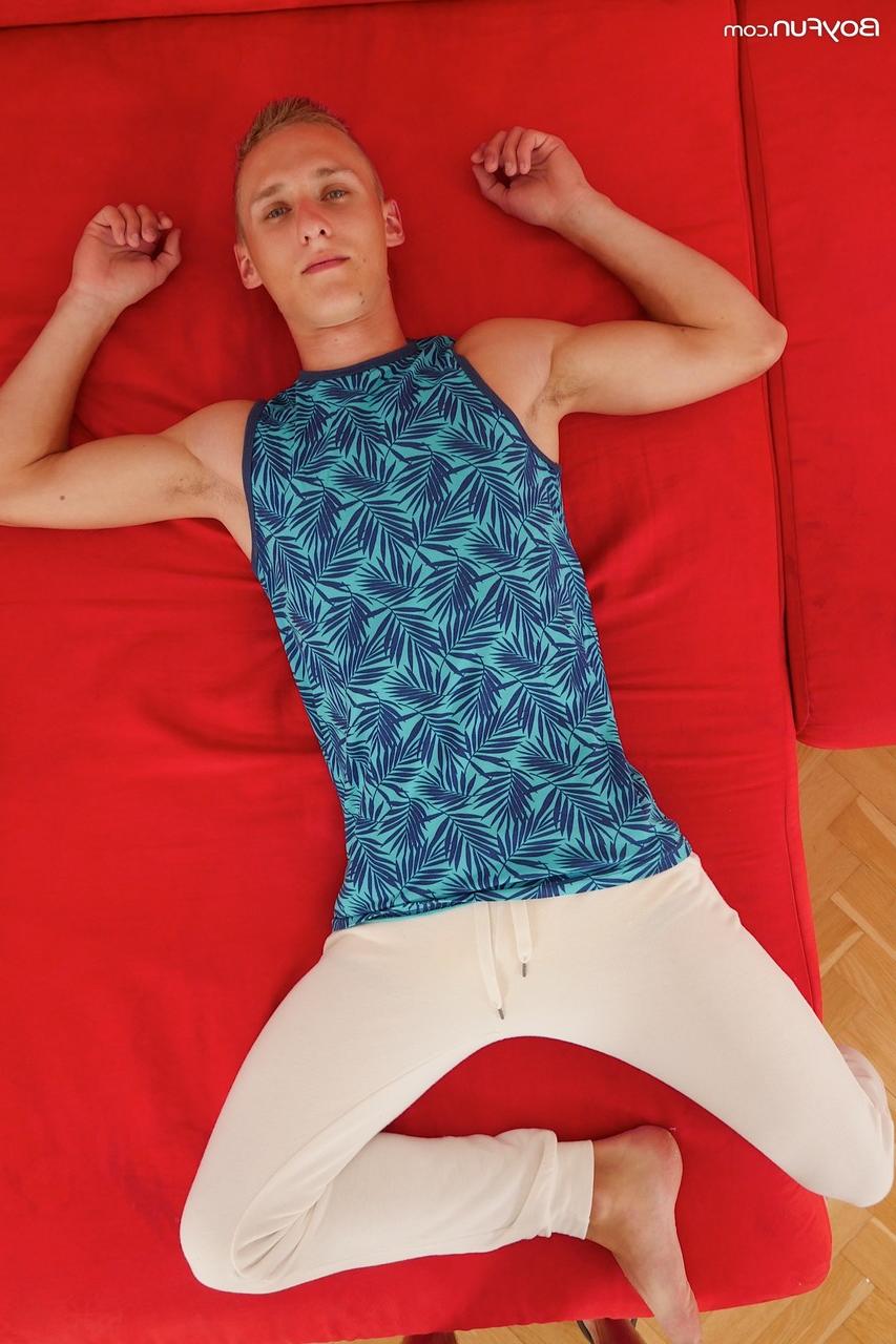 20P Boy Fun Oliver Morgenson