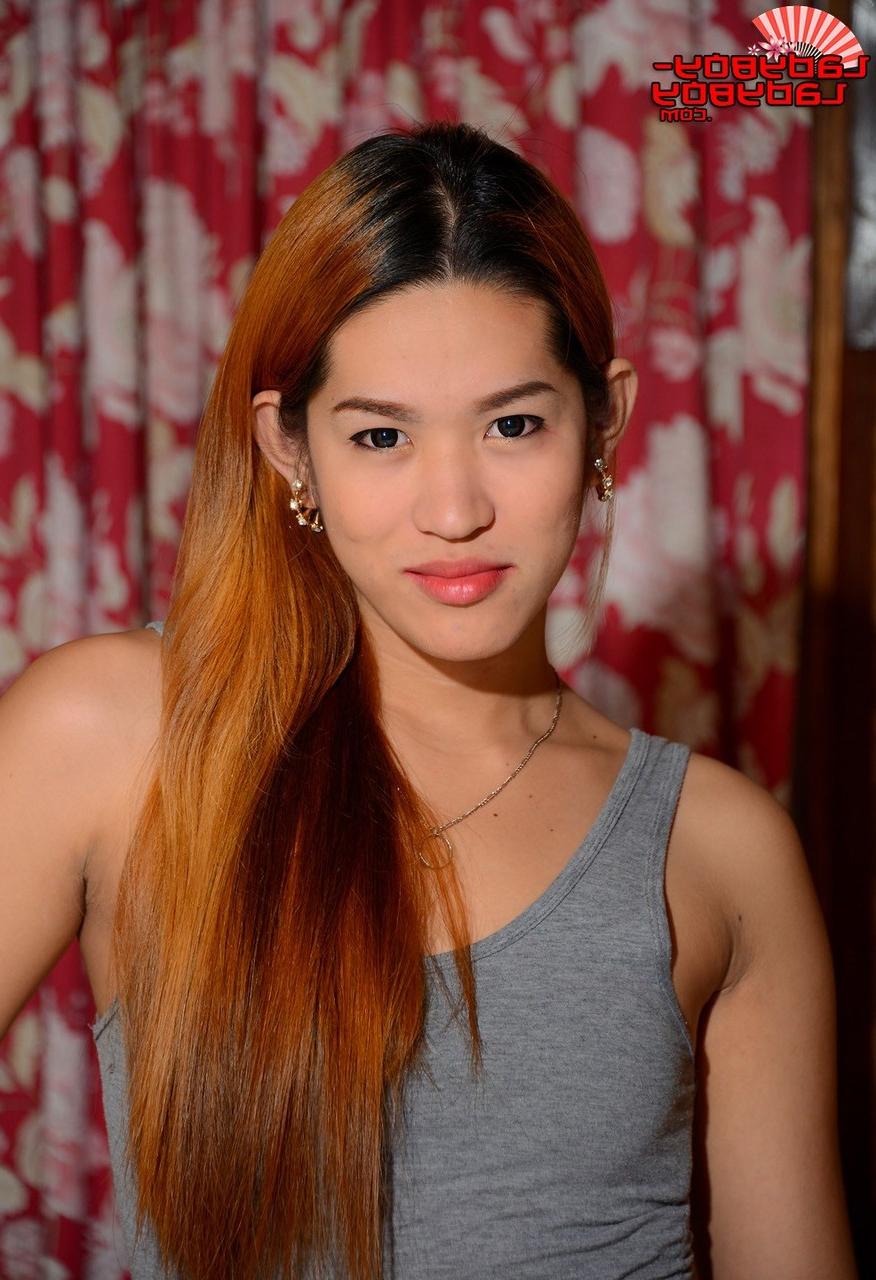 16P Asiática TGirl Jayne