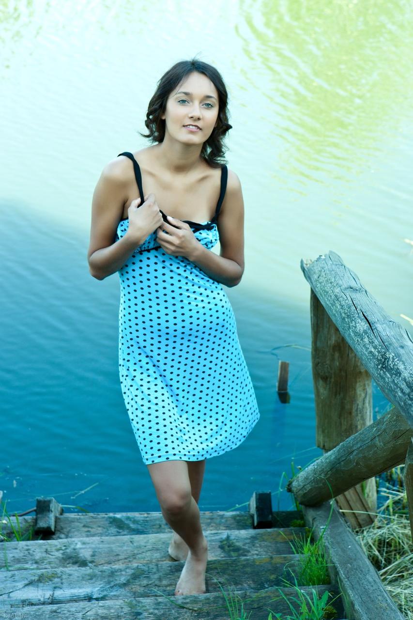 20P Exotic beauty Chandra A displaying her furry pussy and tiny tits in nature