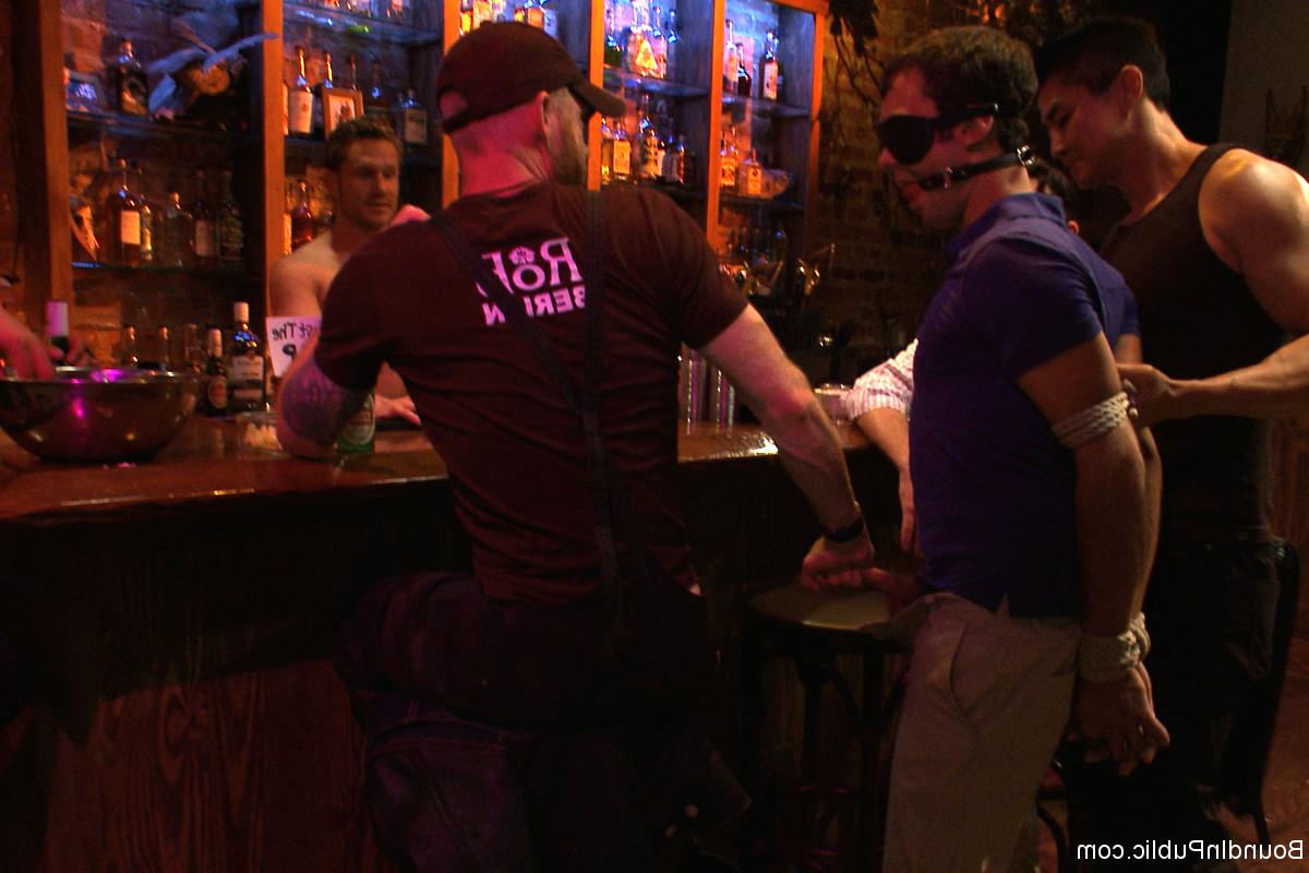 20P Bound in Public Scout, Christian Wilde, Cole Streets