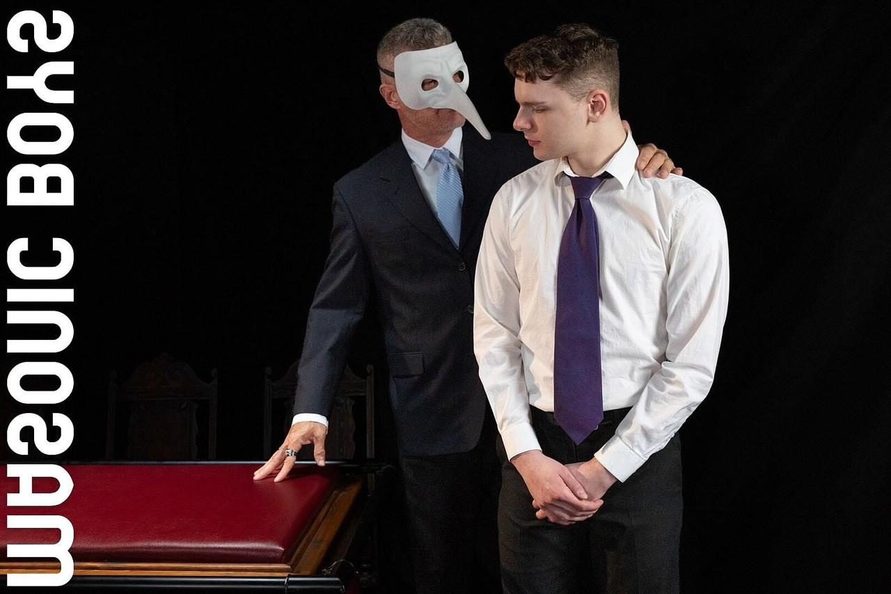 20P Slave boy Tate getting rimmed and fucked by his mature gay master
