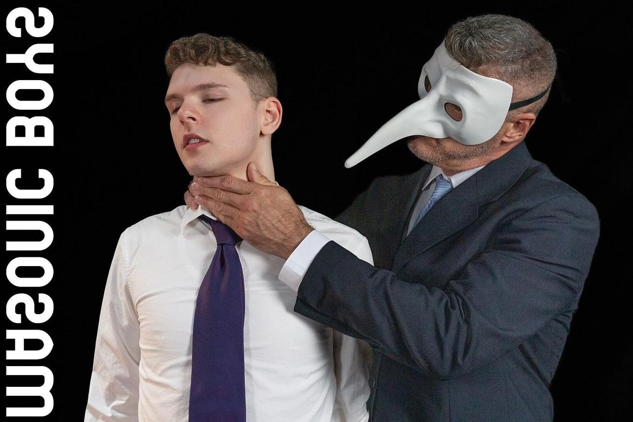 20P Slave boy Tate getting rimmed and fucked by his mature gay master