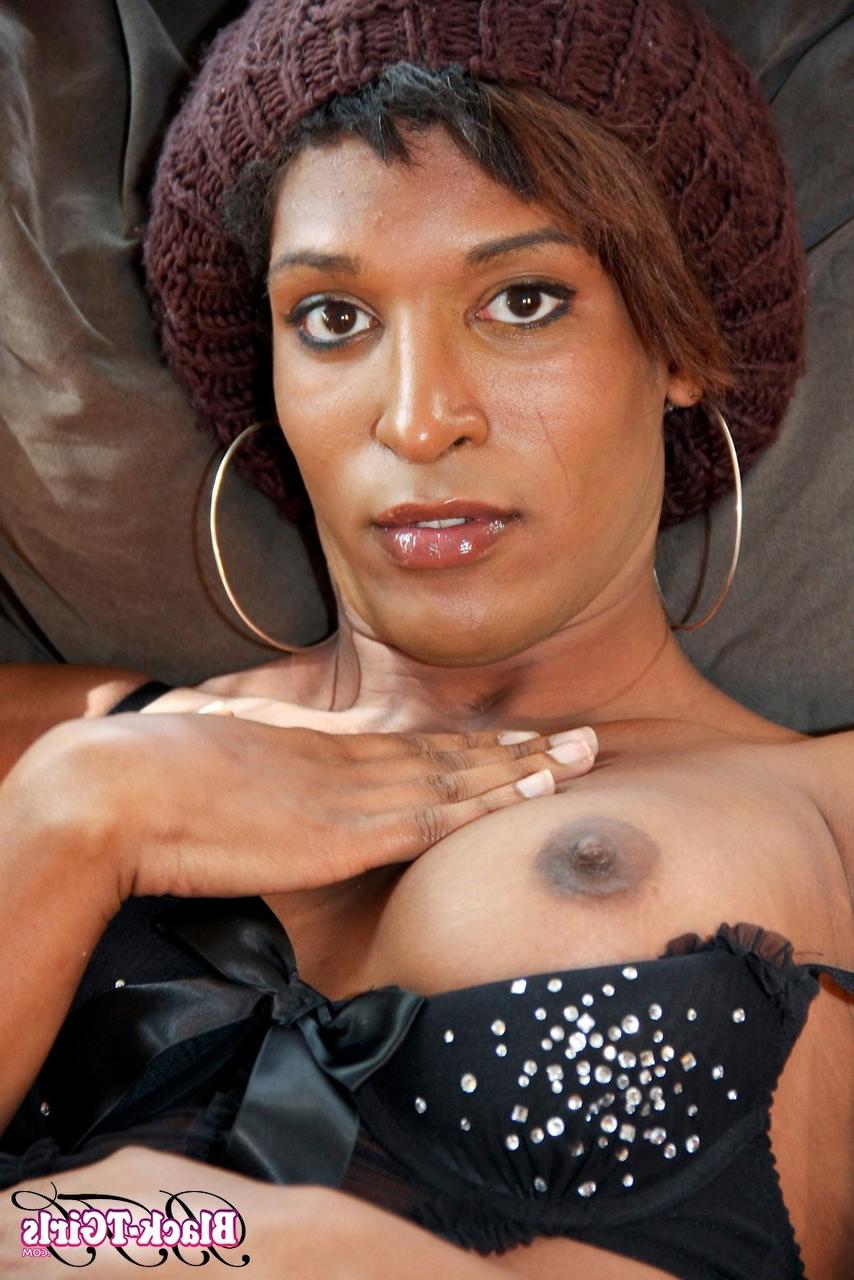 16P Nicole Armstrong de pêlo de cabelos curtos toca e se toca e se toca