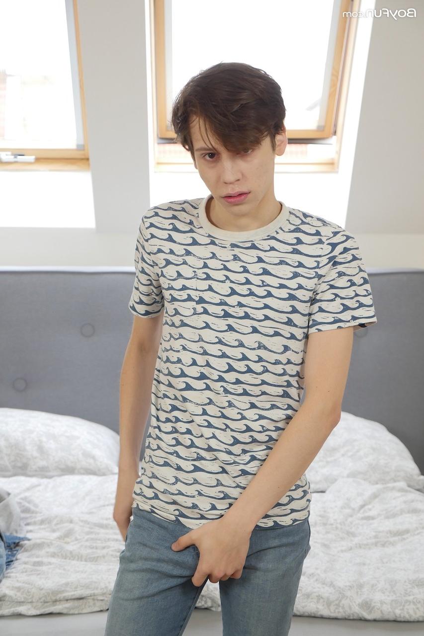 20P Boy Fun Devin Lewis