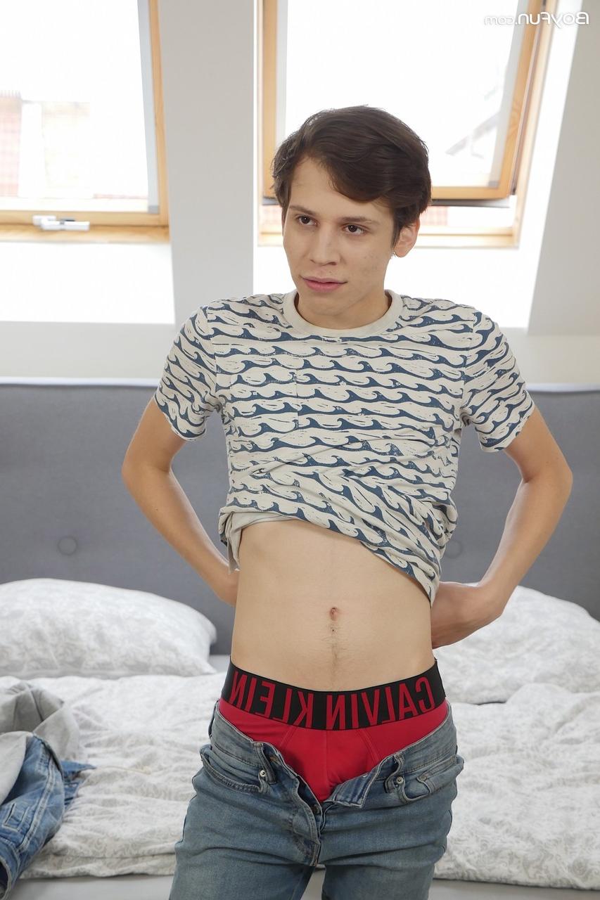 20P Boy Fun Devin Lewis