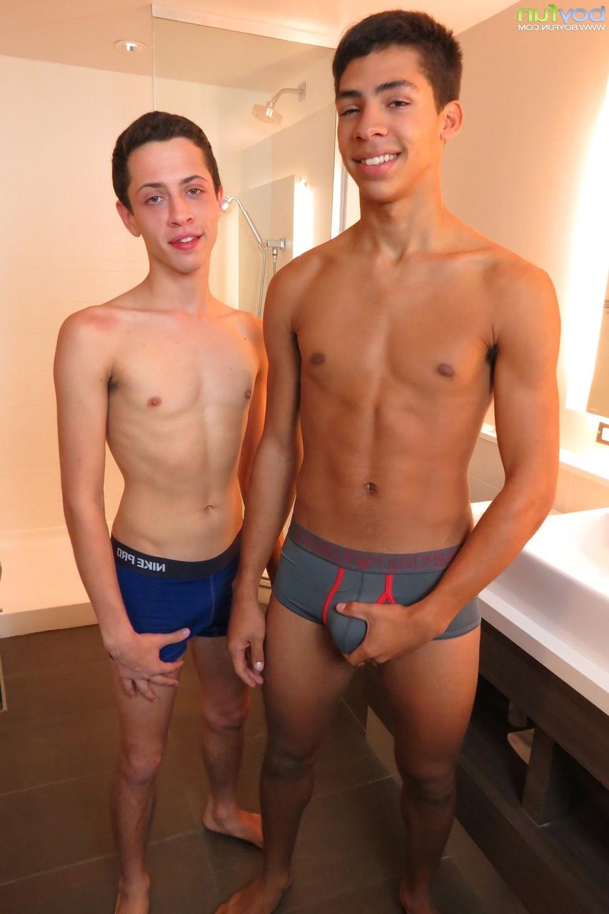 20P Boy Fun Angelo Silva