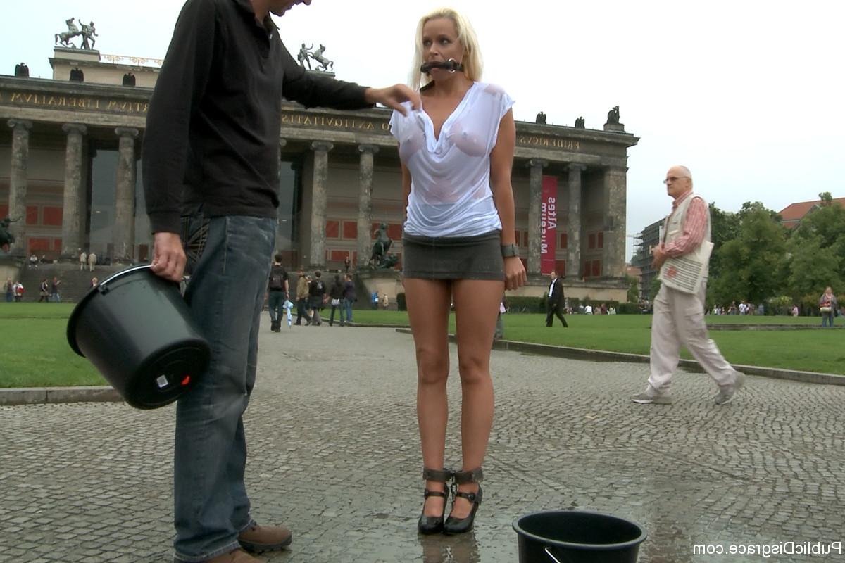 20P Desgraça Pública Sophie Logan, Steve Holmes