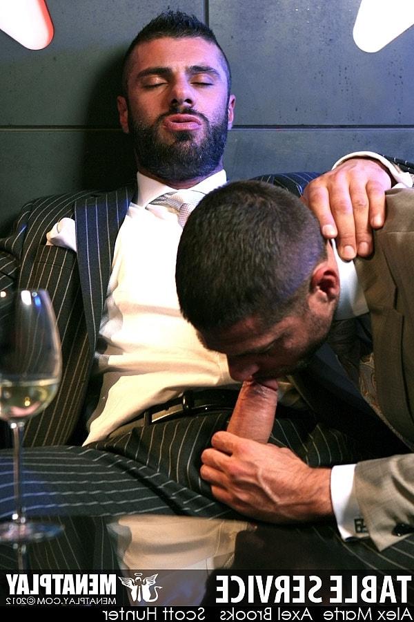 11P Strong businessmen Alex Marte, Axel Brooks & Scott Hunter fuck in a gay 3some