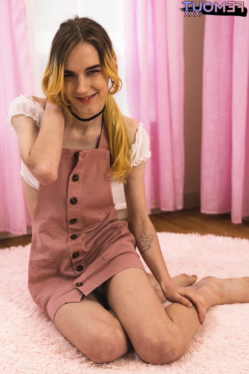 16P Samantha Dee