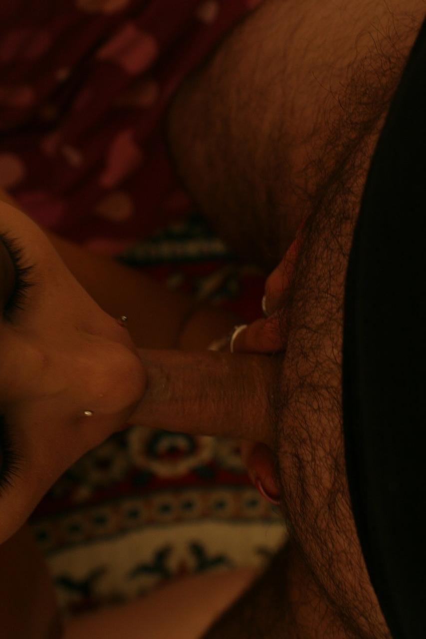 20P Teenage amateur with a nose ring Bridgette Pingris sucks & deepthroats a dick