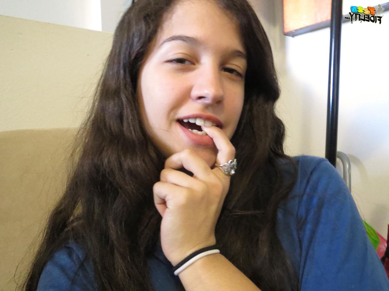 20P Attractive Caroline Ray gets her hairy snatch stuffed with a strong penis