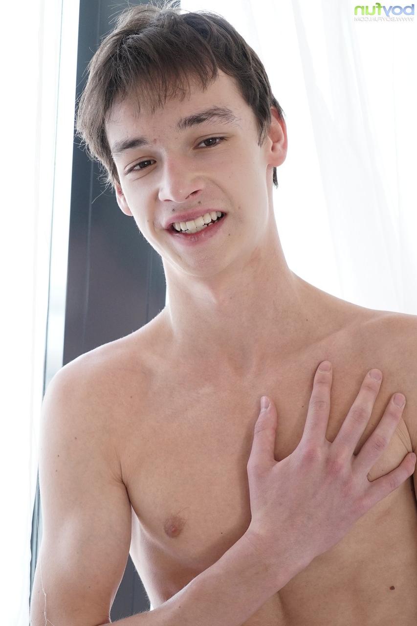 20P Boy Fun Alessandro Katz