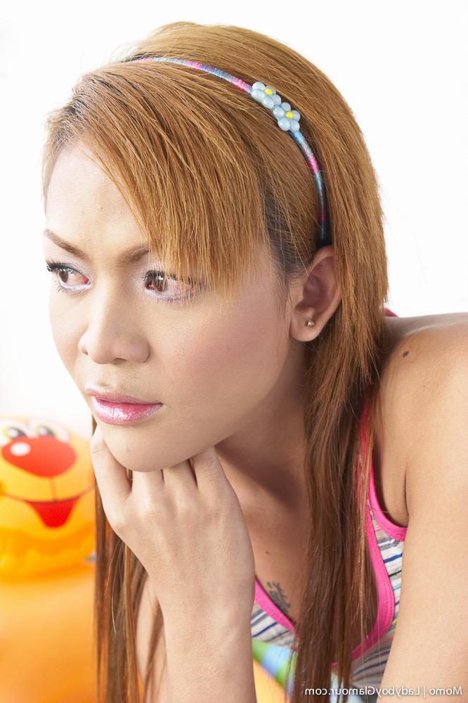 16P レディーボーイ グラマー 主演 MoMo XXX 画像