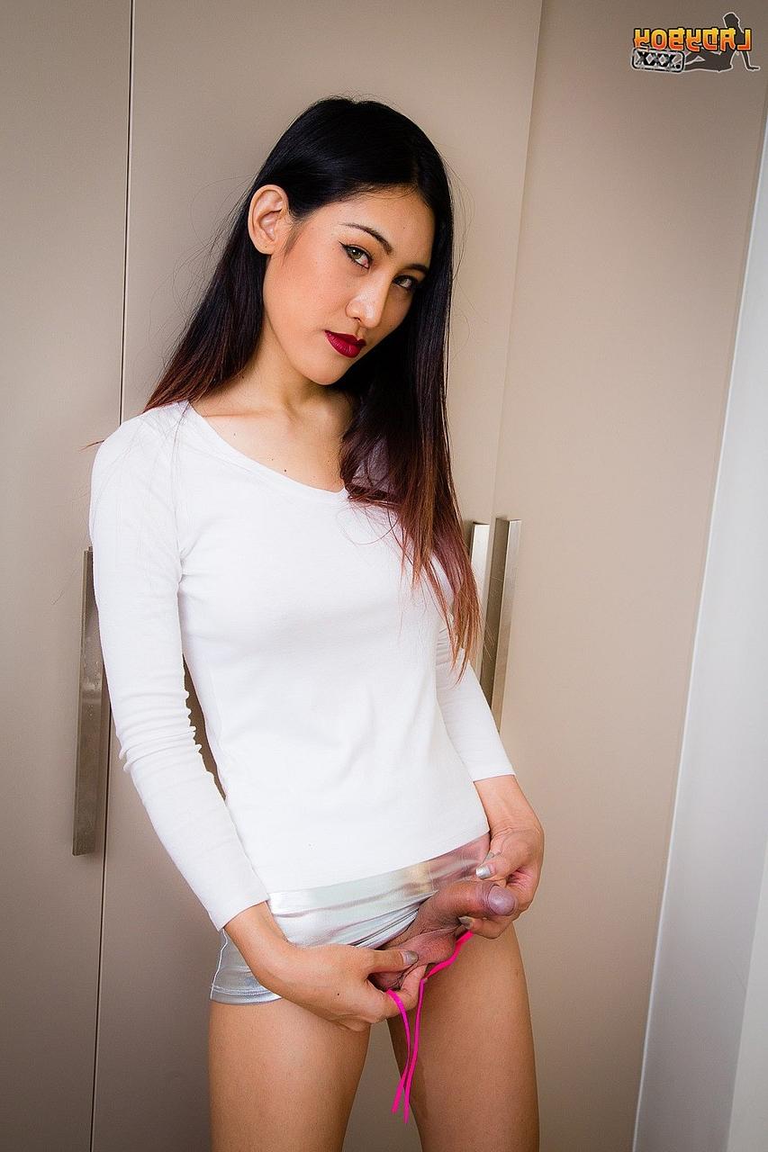 16P Asiático TGirl Yuki