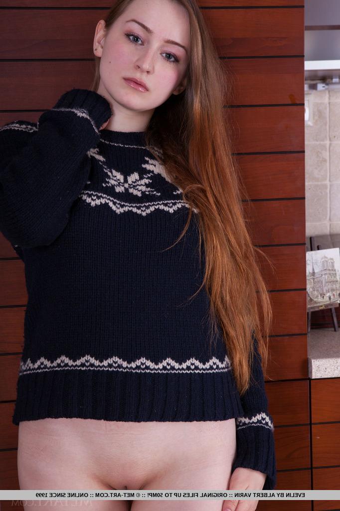 18P Fully clothed teen Evelin undressing for nude modeling display