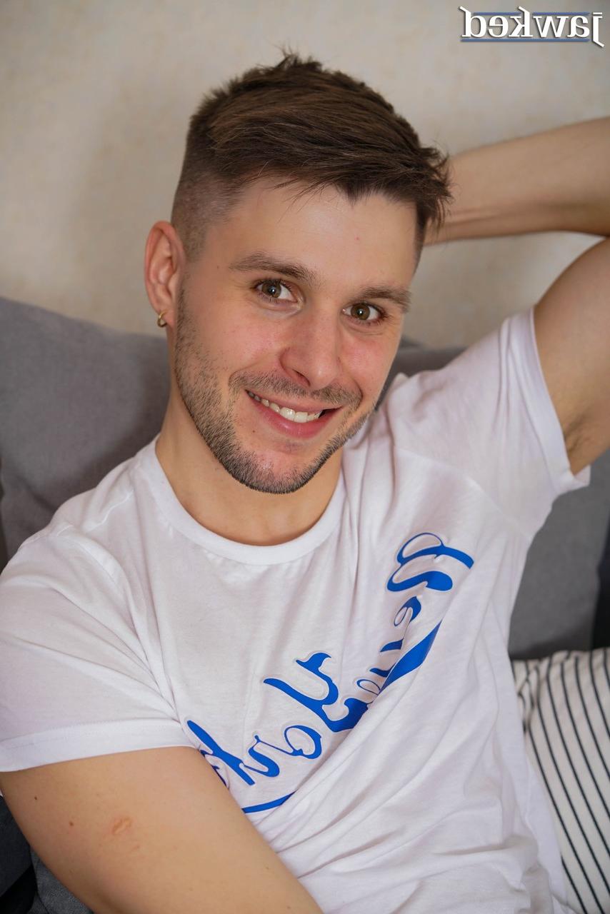 20P DMITRY OSTEN aux mâchoires