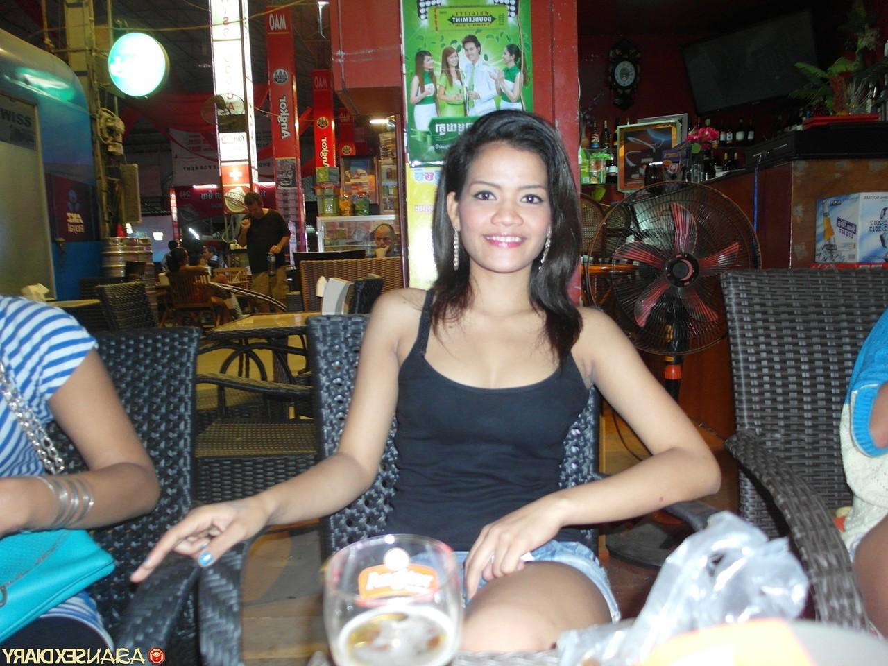 20P Diário de sexo asiático Ari