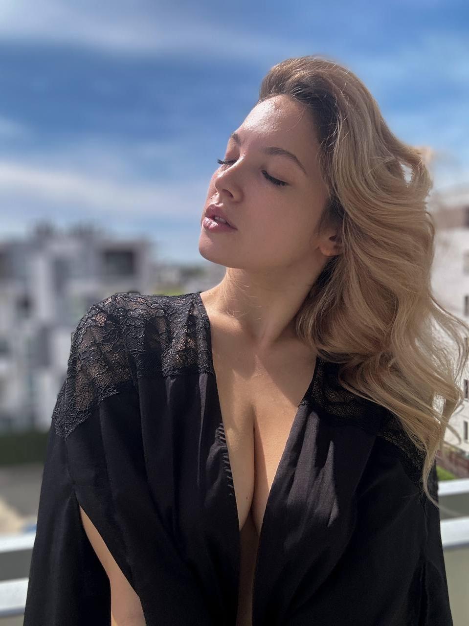 17P OnlyFans Alles über Diana Alles über Diana