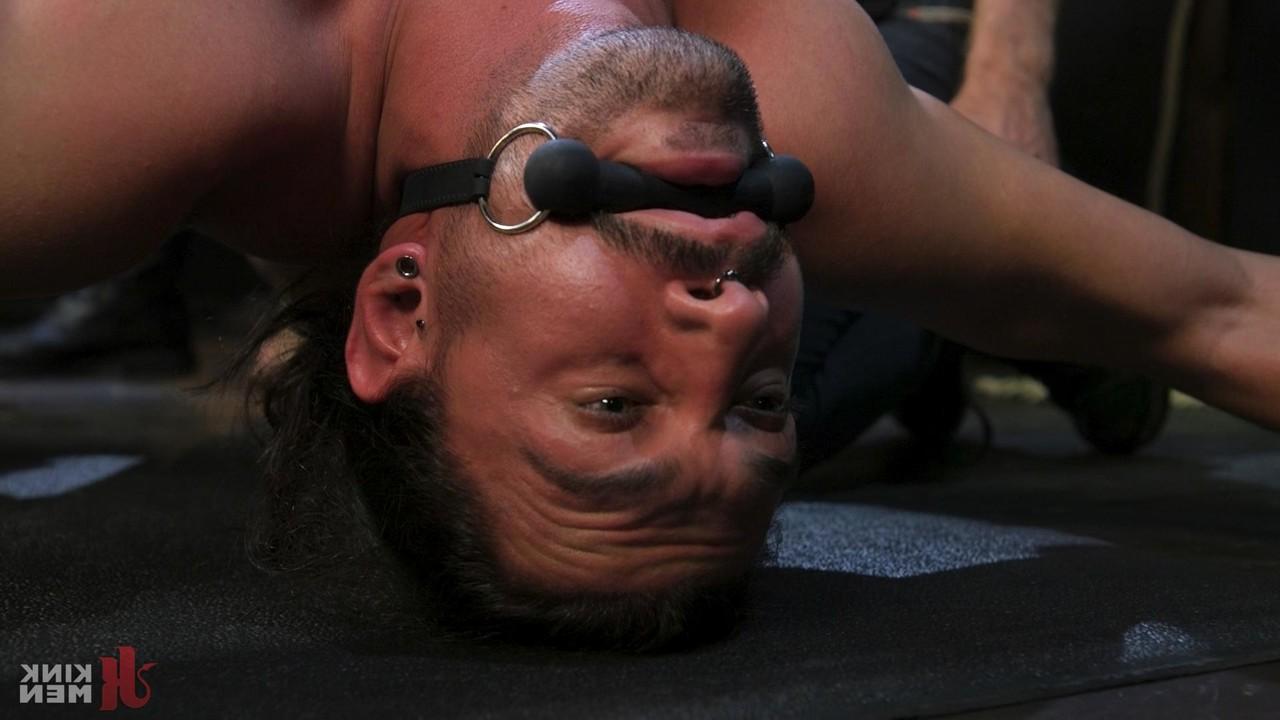 20P Men On Edge Kinky Viktor