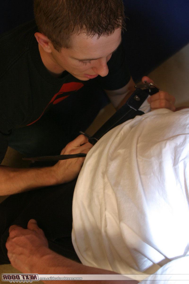 20P Horny gays Tommy D and Tim masturbate and cum on the bed sheets together