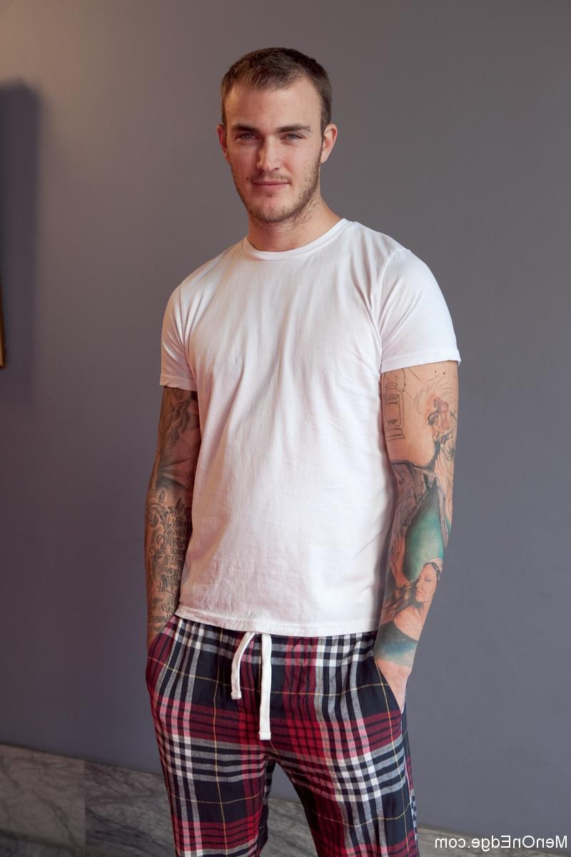 20P Men On Edge Christian Wilde