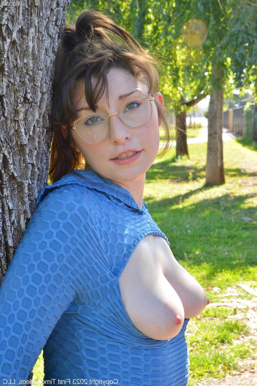 20P Slutty amateur MILF with eyeglasses Vanna masturbating in public