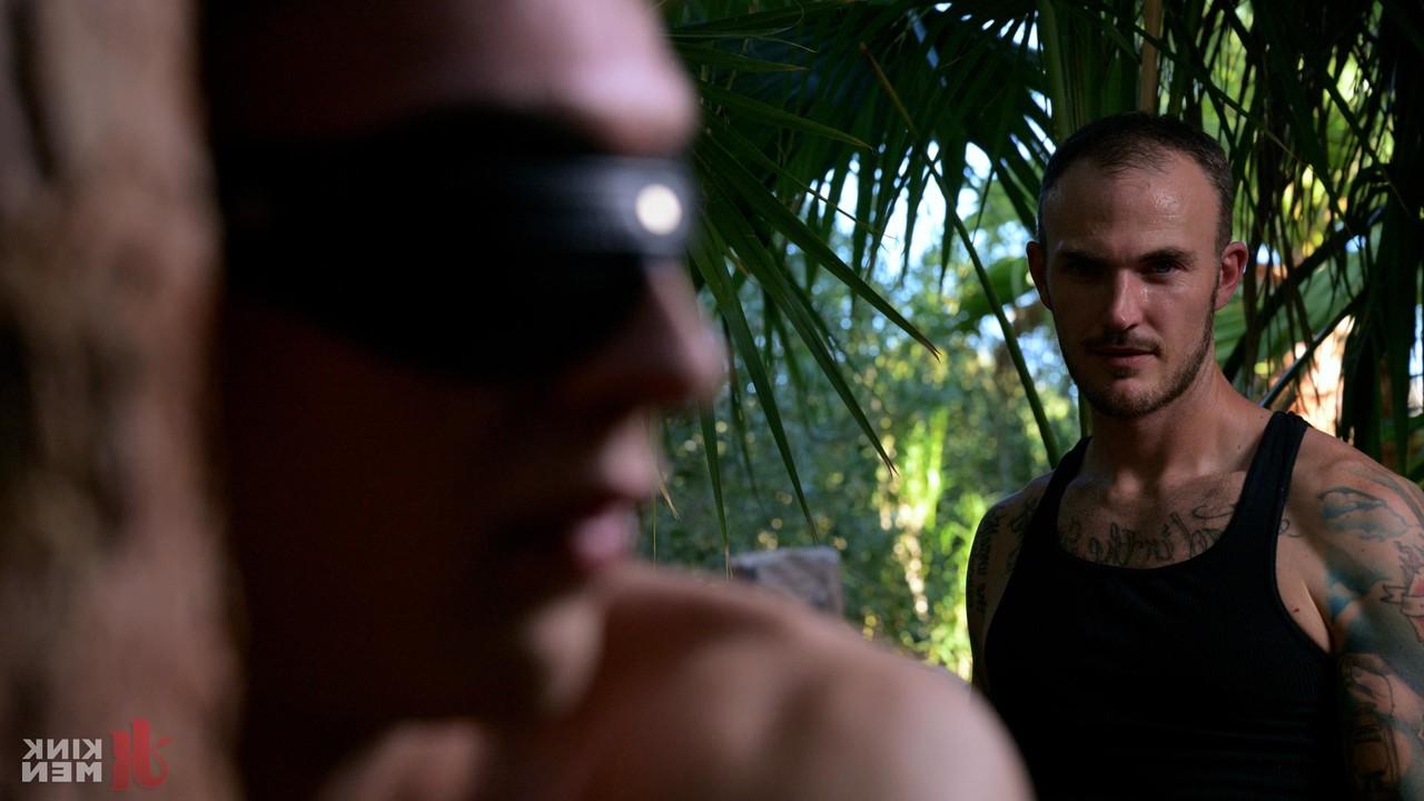20P Dieux liés Christian Wilde, Tristan West