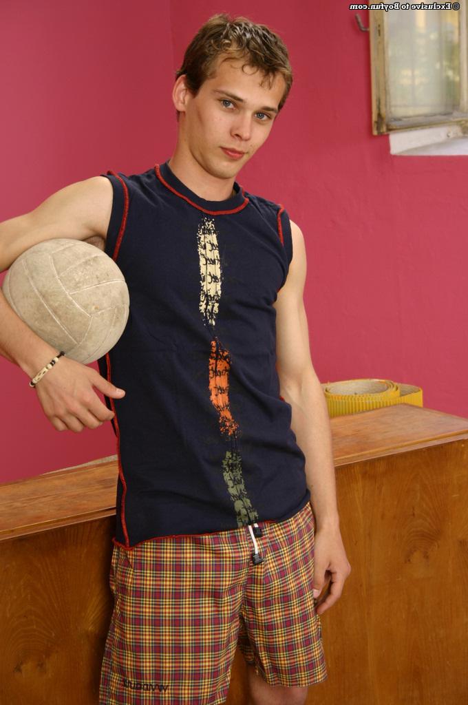 20P Boy Fun Loren
