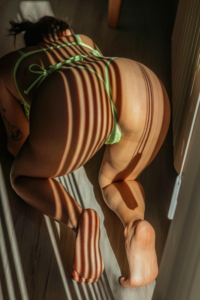 12P Pretty brunette Carly Light shows her curvy body wearing sexy lingerie