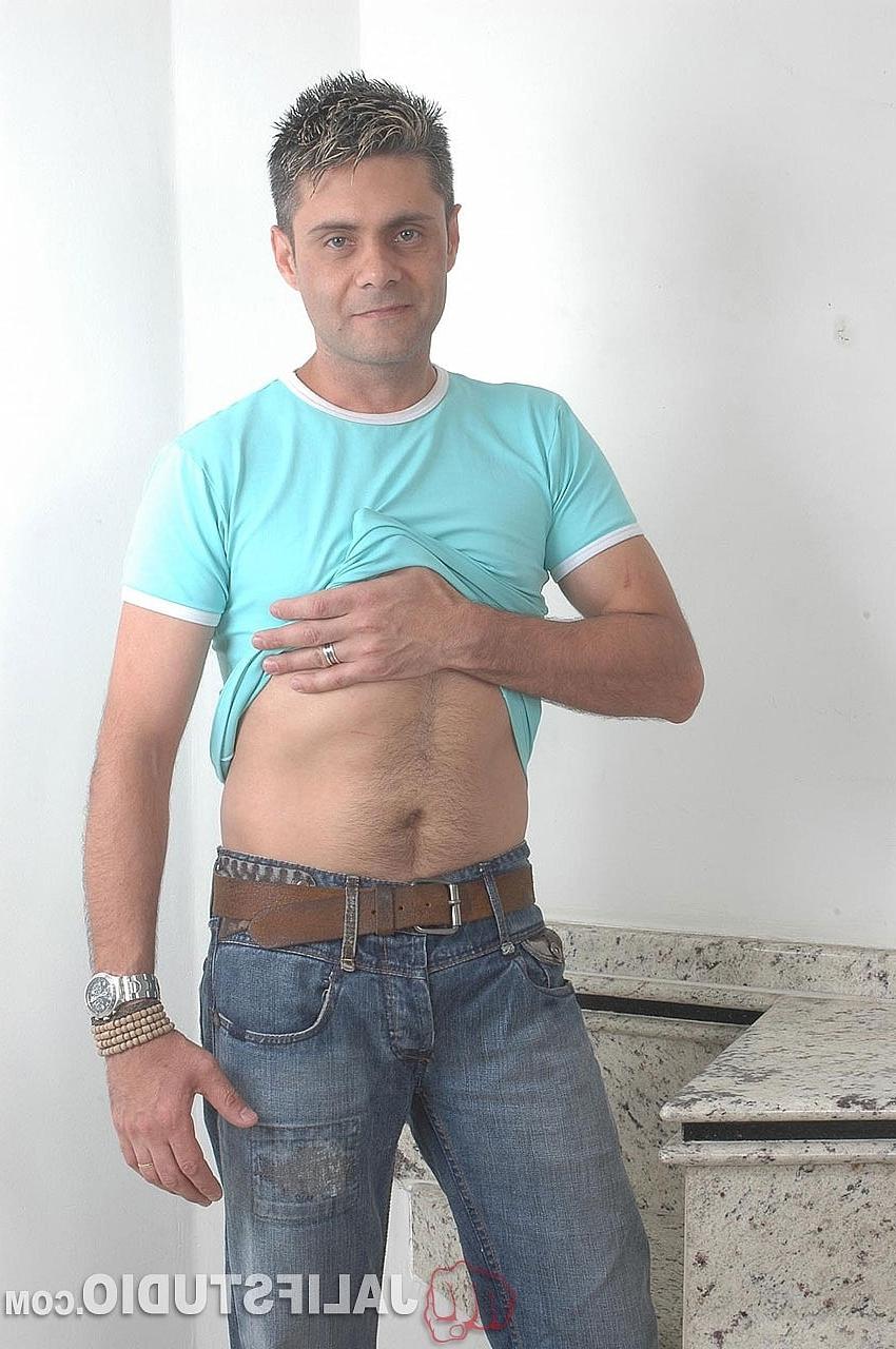 20P Felipe Todenzzo et Ricardo Wandley, latinos gays en chaleur, se font sodomiser