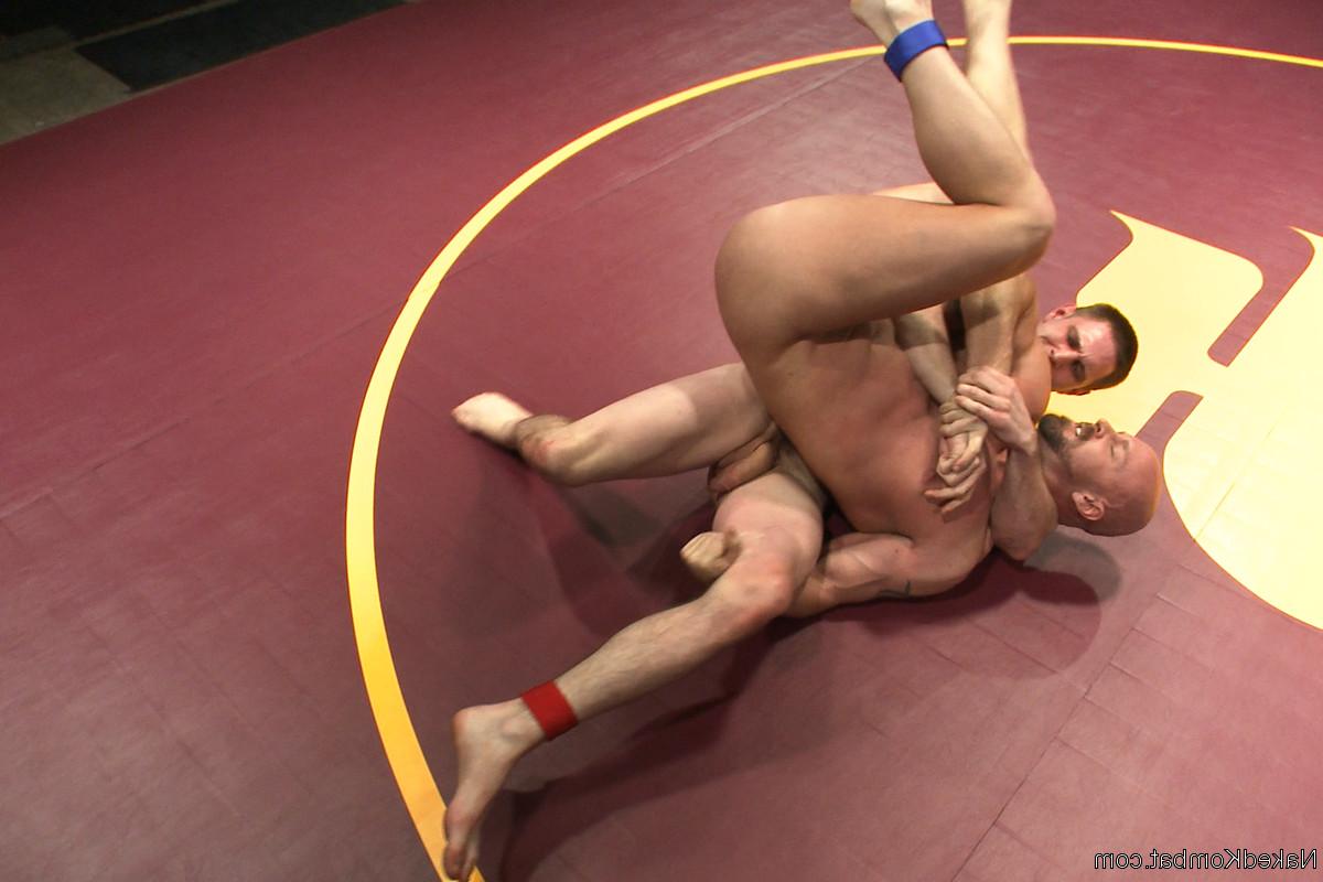 20P Nackter Kombat Jay Rising, Mitch Vaughn