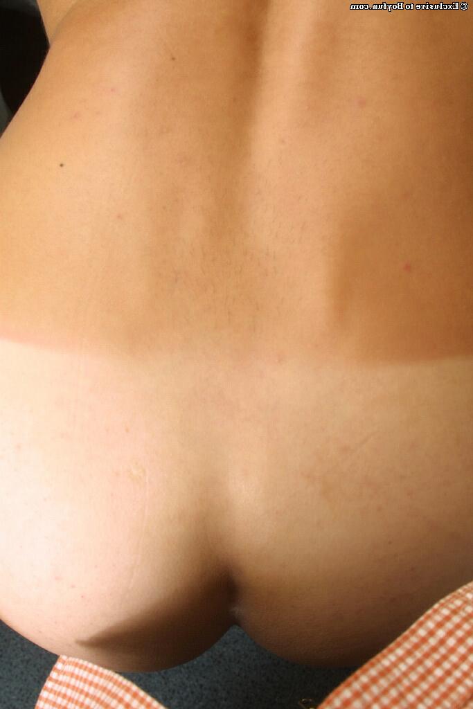 20P Cute gay model Joseph strips, shows his tanned body and jerks off in a solo