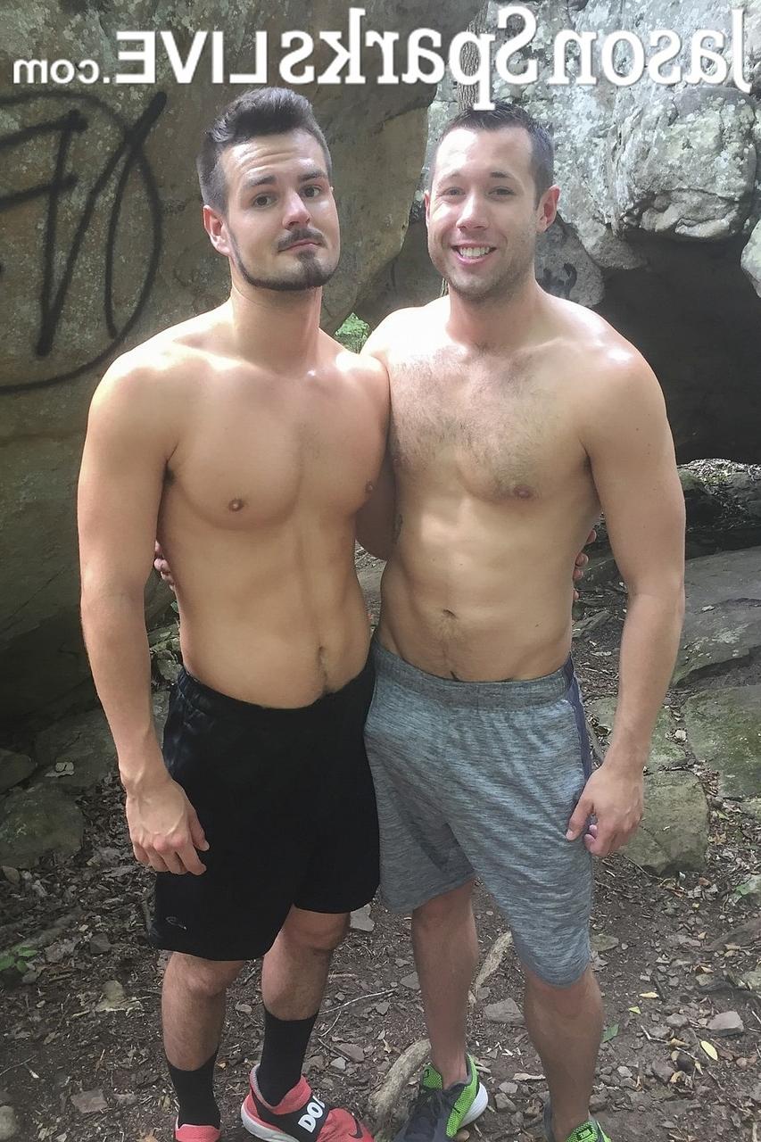 11P As belezas gays Cash Lockhart e Kyle Steele transam na natureza e em um quarto de hotel