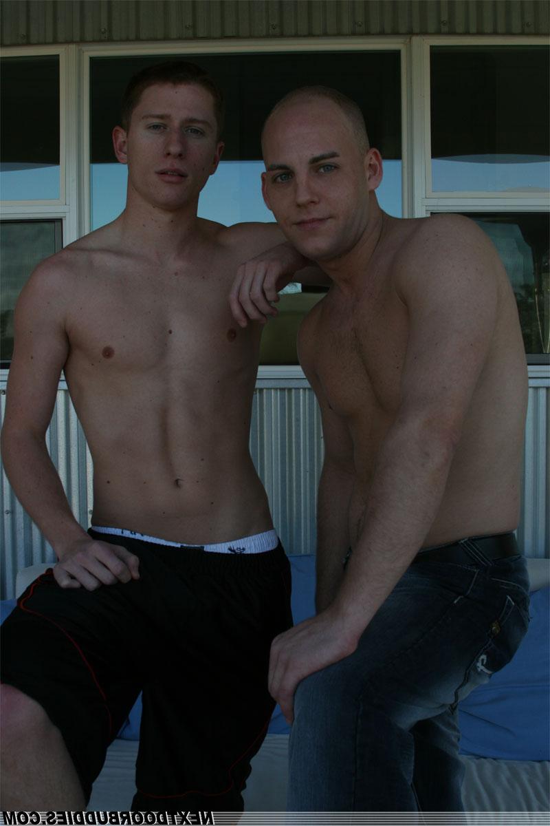 20P Skinny twink Scott bends forward and sucks Wes's strong dick on the porch