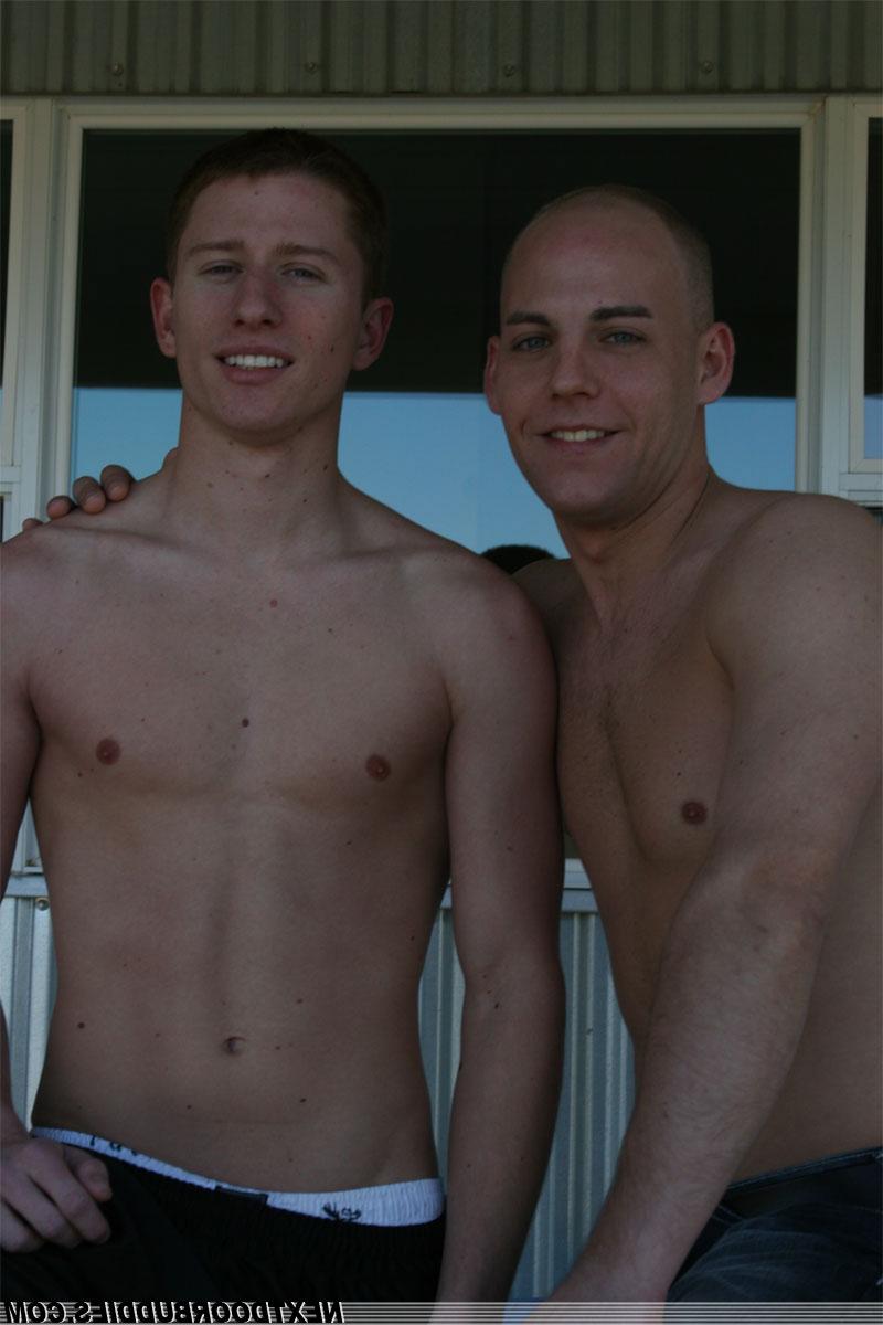 20P Skinny twink Scott bends forward and sucks Wes's strong dick on the porch