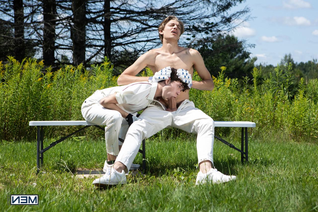 15P Men Com Leo Louis, Sam Ledger