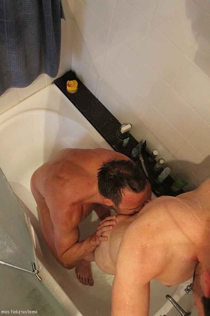 20P Gay dudes Brenton Bothways & Marc Moorish have oral & anal sex in the bathroom