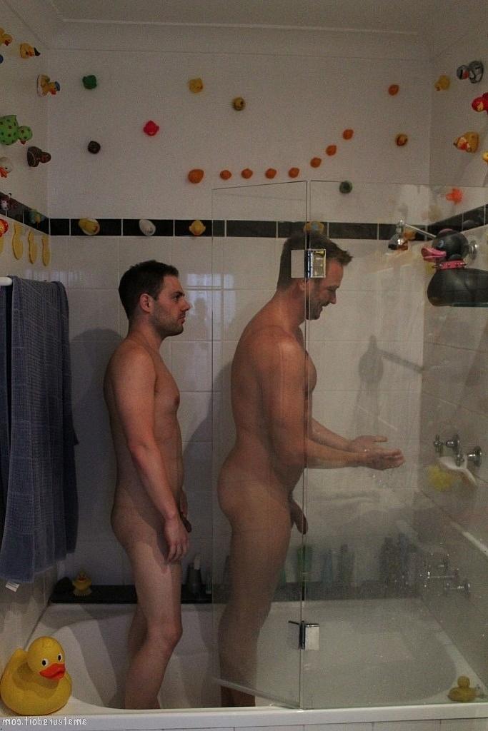 20P Gay dudes Brenton Bothways & Marc Moorish have oral & anal sex in the bathroom