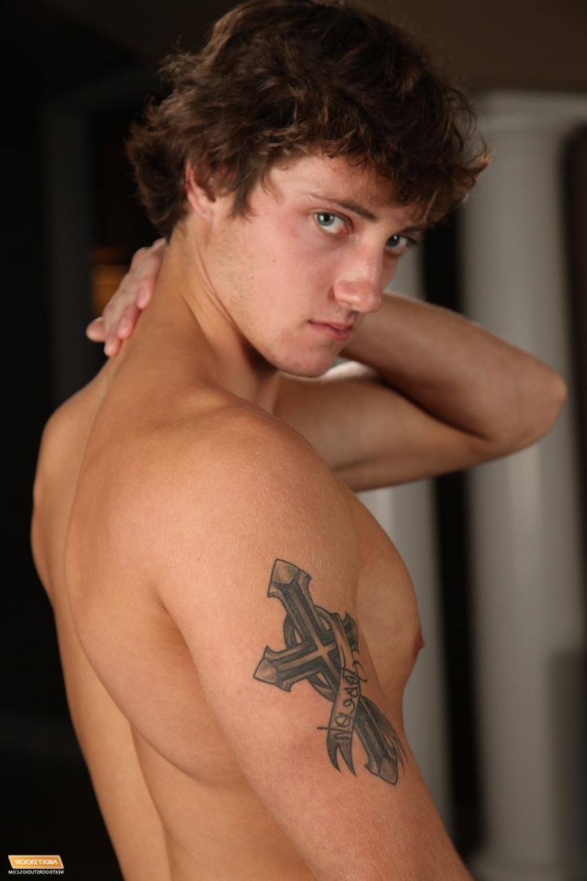 20P Handsome twink Ken Riley shows off his athletic body & his big dick