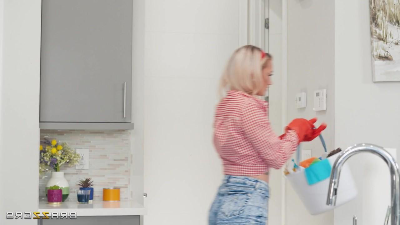 20P Brazzers Network Кейси Калверт, Зои Синн