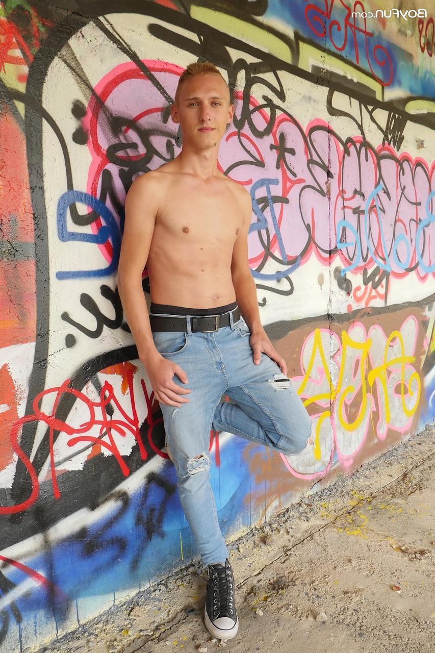 20P Boy Fun Oliver Morgenson