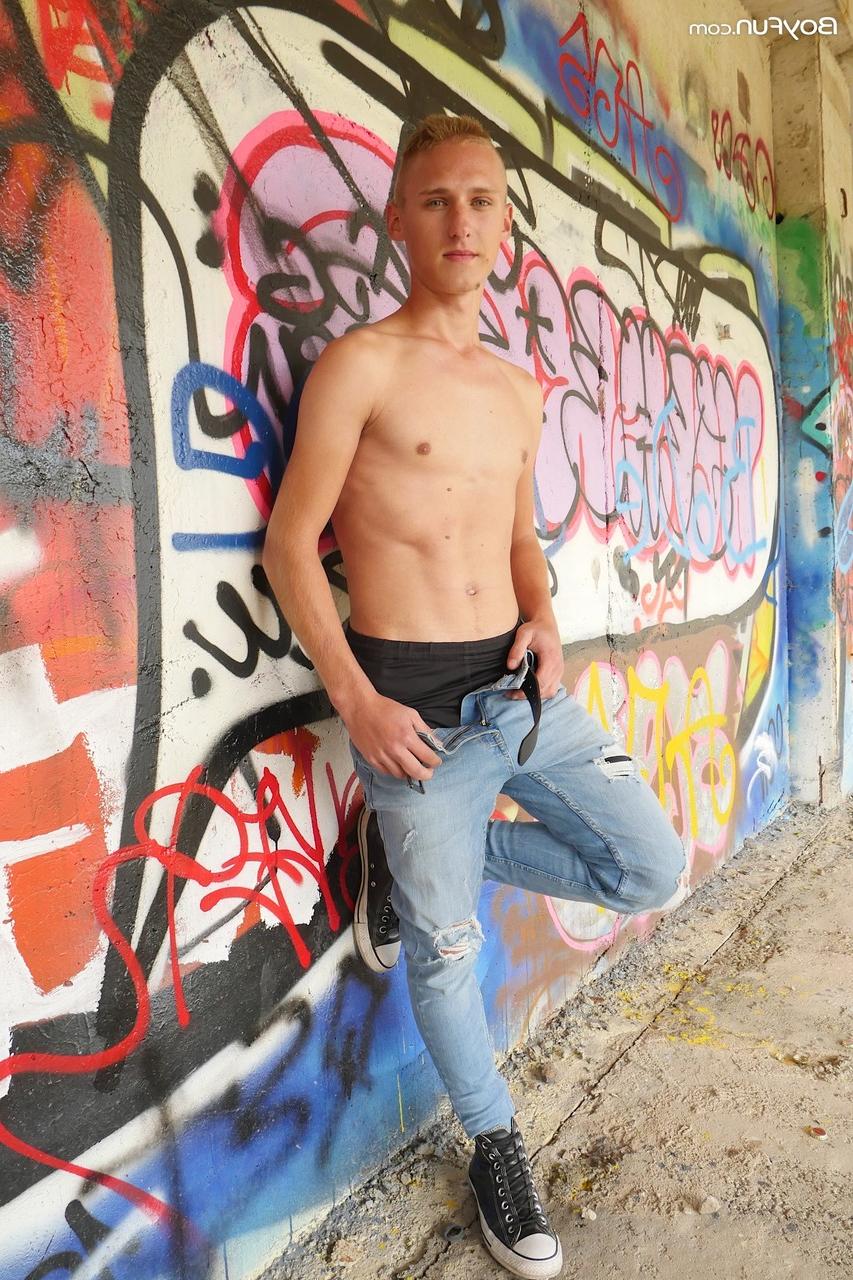 20P Boy Fun Oliver Morgenson