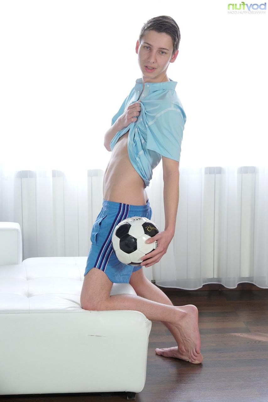 20P Boy Fun Johny Cherry