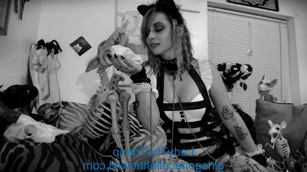15P Sleazy amateur Lady The Tramp unveils her tiny tits in a hot B&W scene