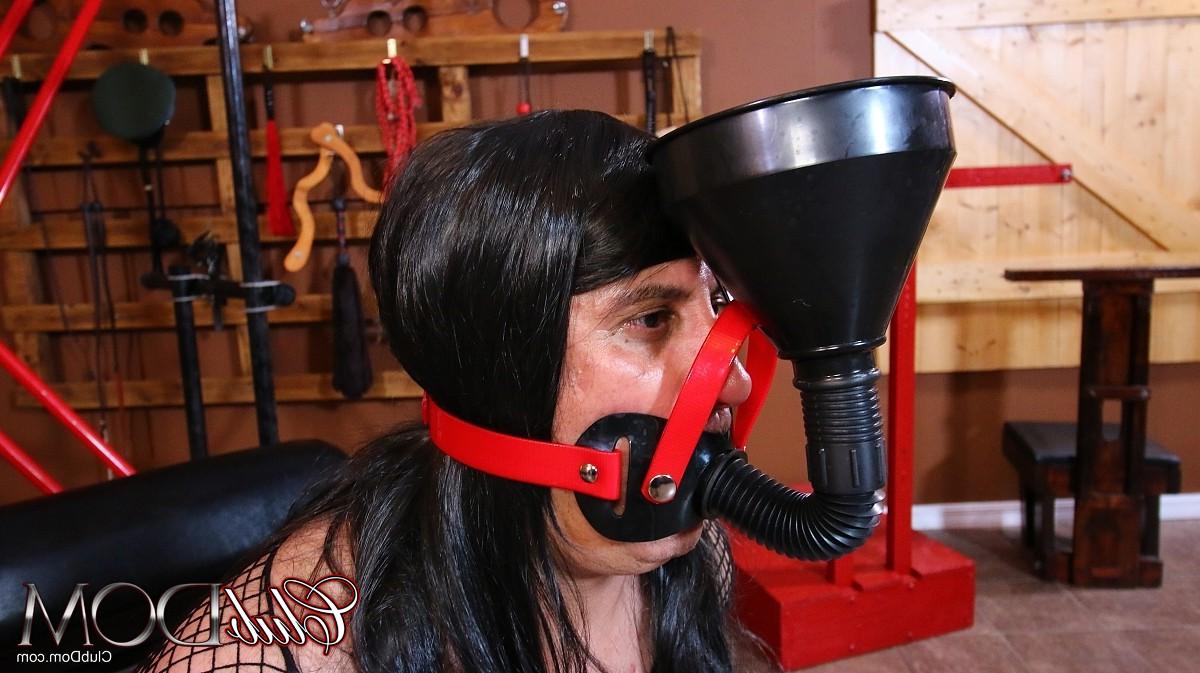 13P Black-haired MILF Jean Bardot roughly tugs her masked sub's cock outdoors